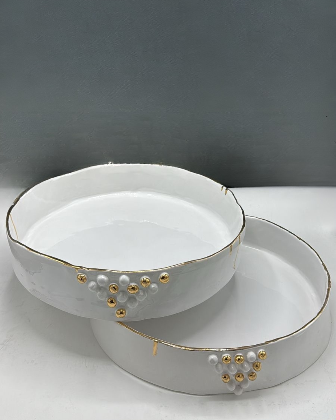 "Pebbles" Round Serving Dish