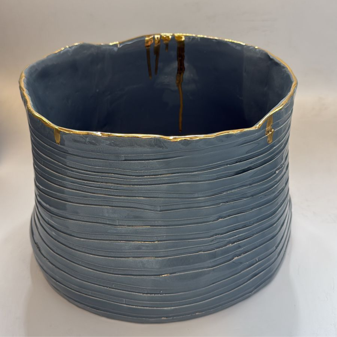 "Ribbed" Ceramic Serving Bowl / Vase