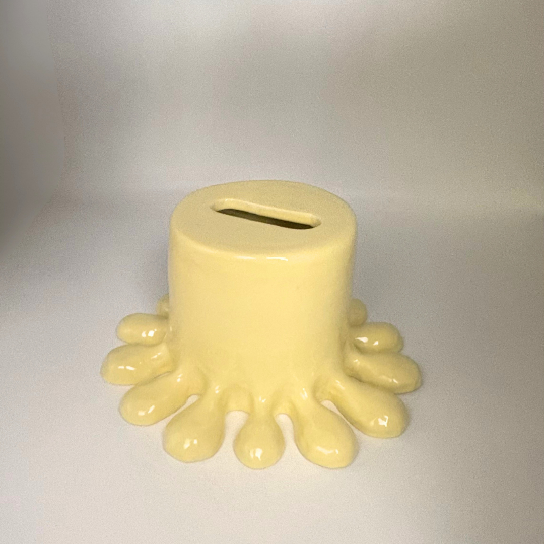 Melting Round Tissue Box