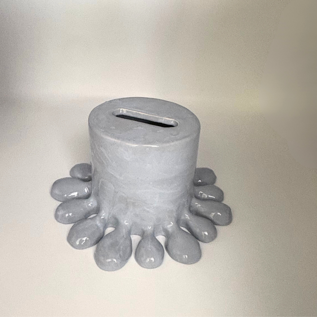 Melting Round Tissue Box