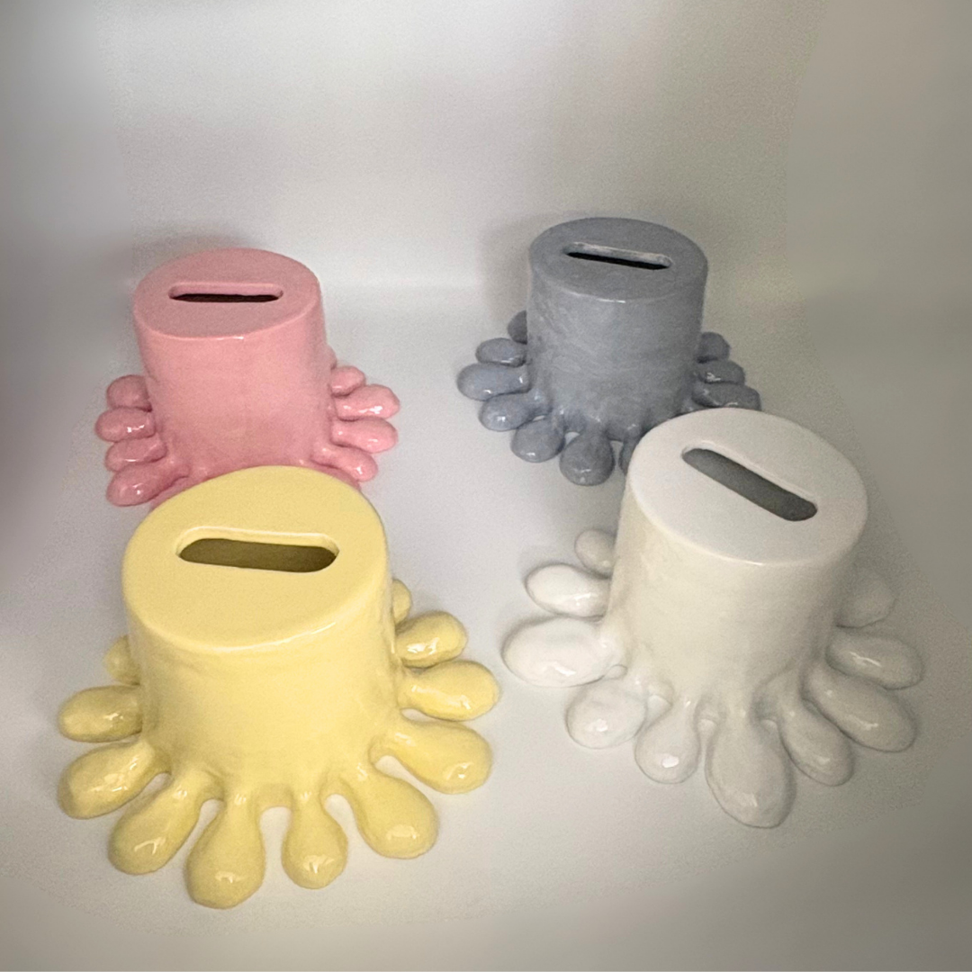 Melting Round Tissue Box